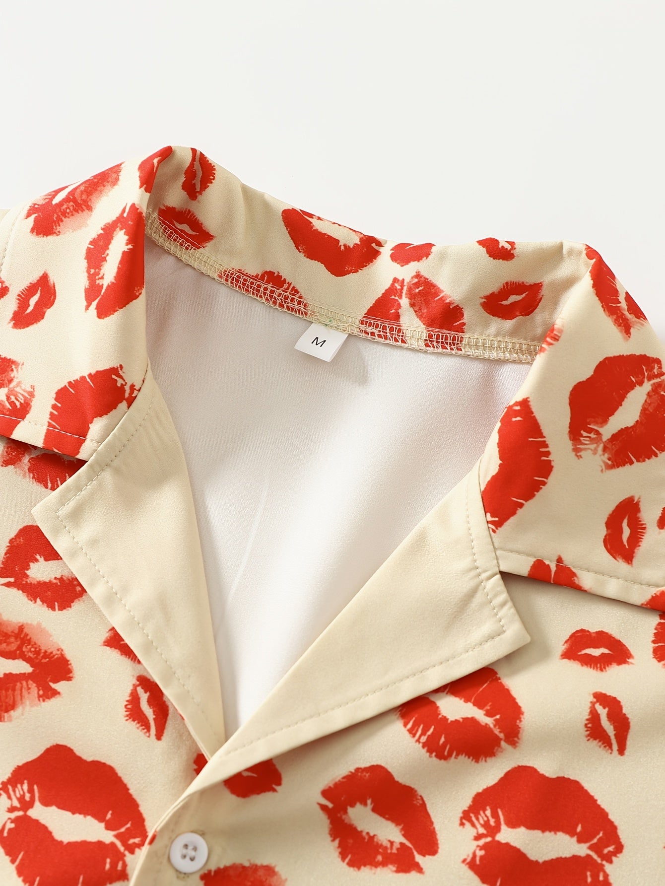 Lips & Rose Print Camp Collar Short-Sleeve Shirt
